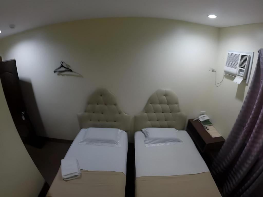Rich Manor Pension House Cagayan de Oro Exterior foto